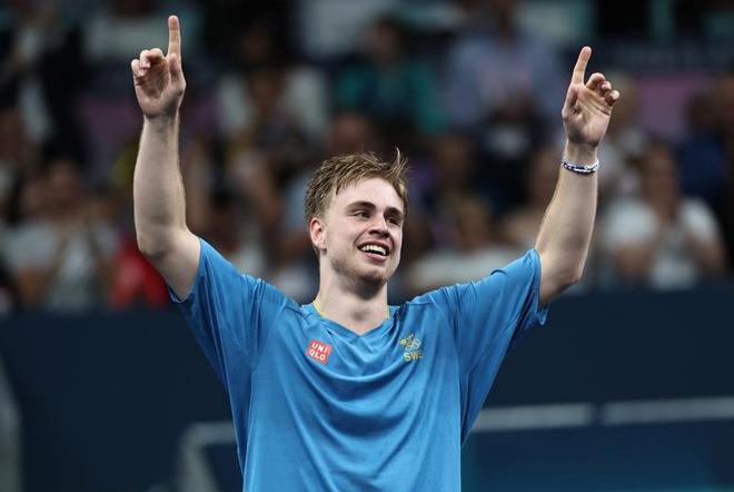 其政治承诺 其政治承诺