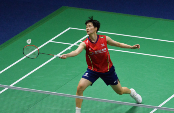 少一人作战 少一人作战