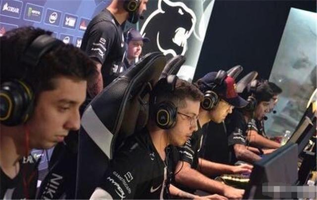 会在正式比 会在正式比