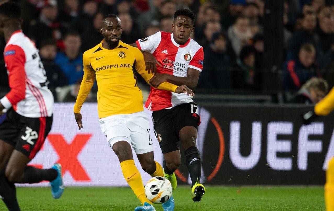 球队还没到 球队还没到